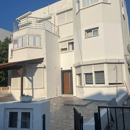 Girne Karaoglanoglu Agios Georgios (Kyrenia)
